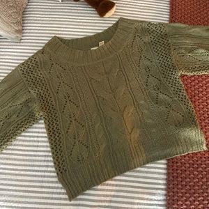 Olive green sweater/ balloon sleeve
